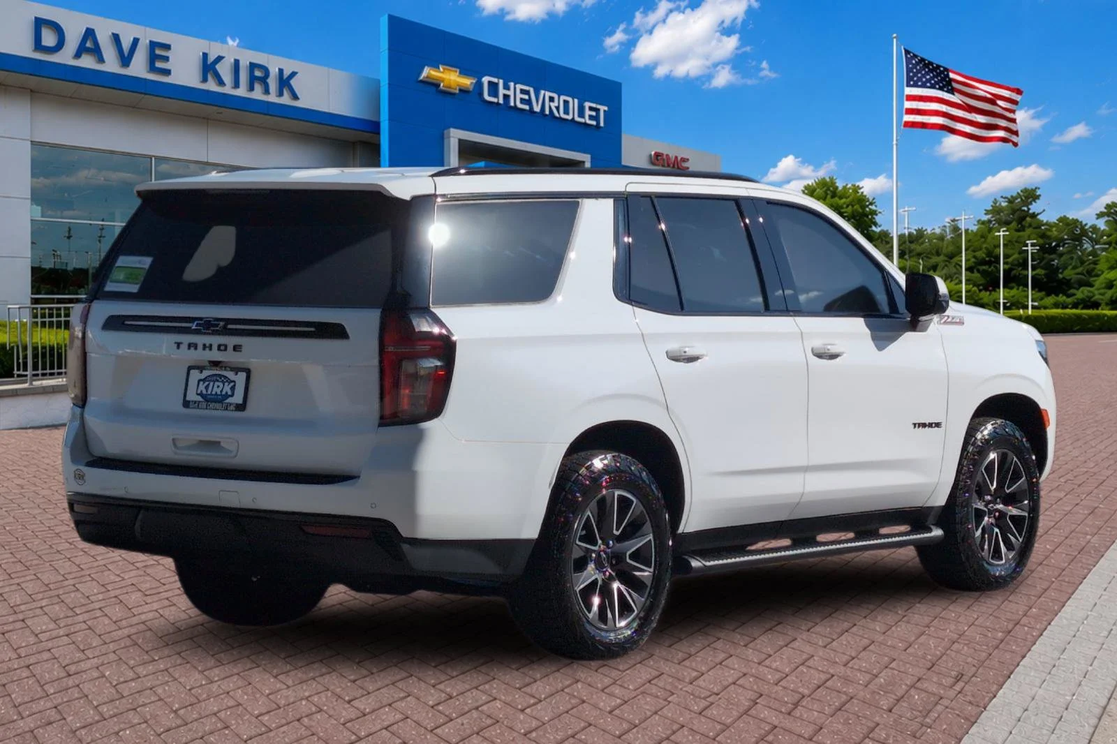 Used 2023 SUMMIT WHITE Chevrolet Z71 image 3