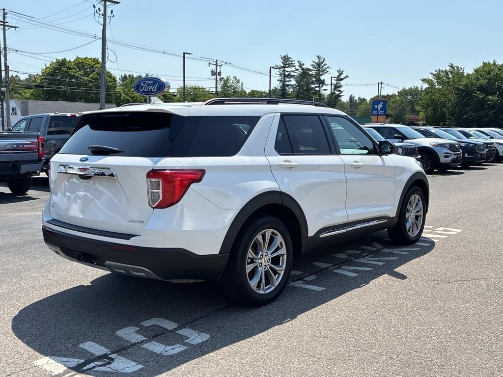 Used 2023 White Ford XLT image 7
