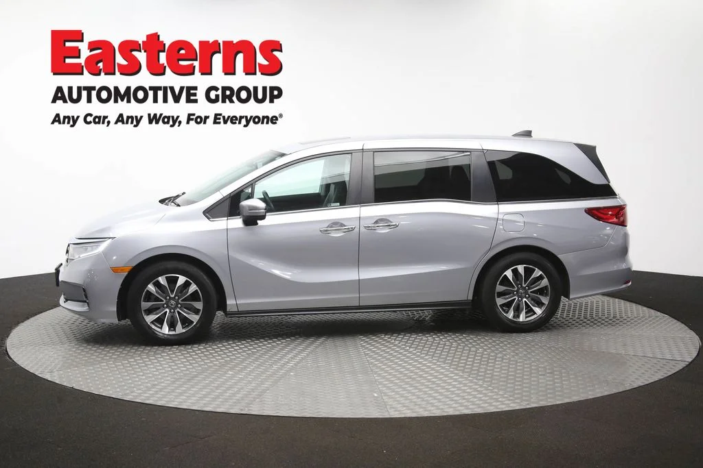 Used 2023 Silver Honda EX-L image 61