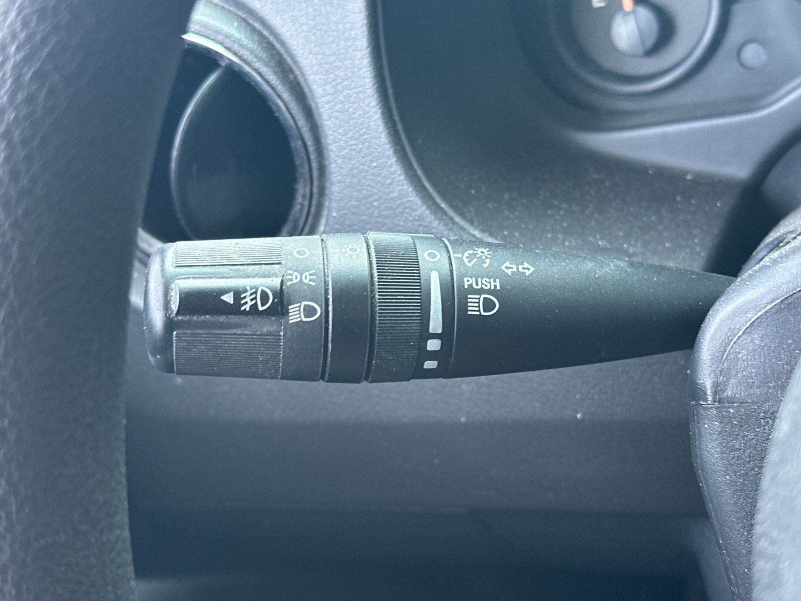 Used 2015 True Blue Pearlcoat Jeep Sport image 24