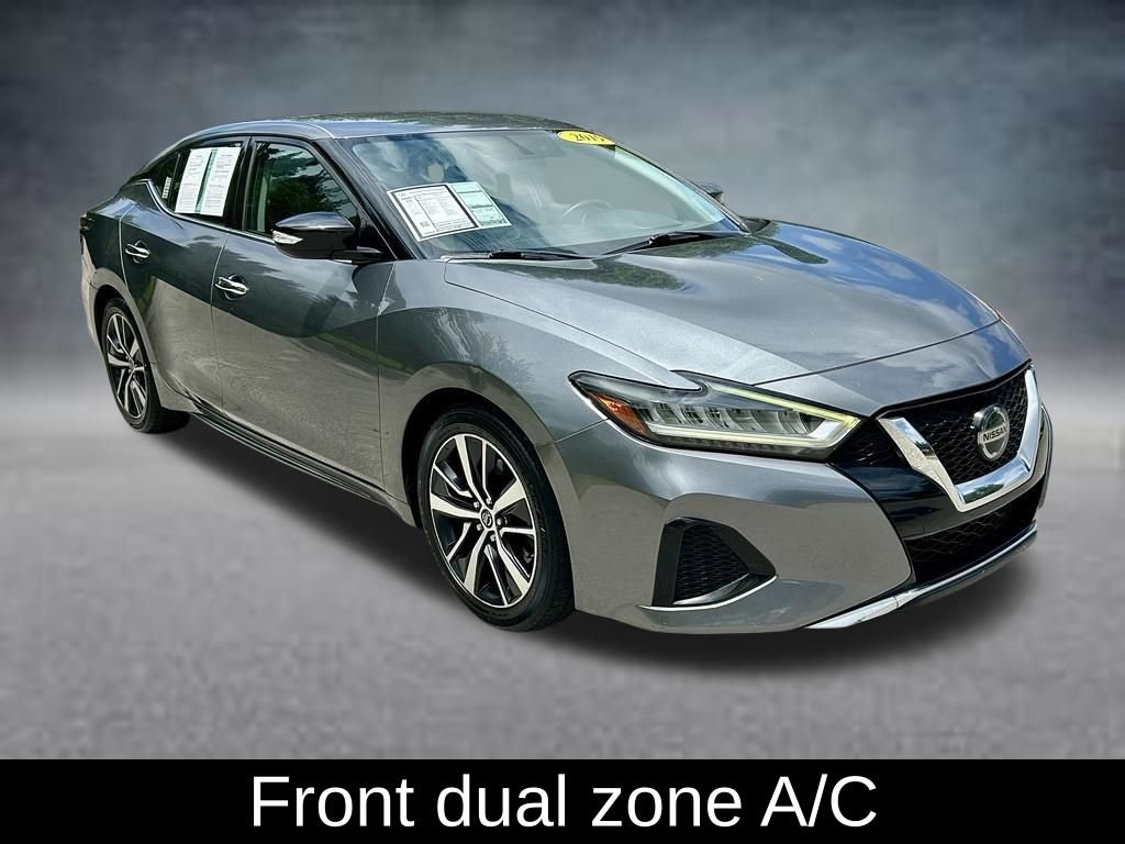 Used 2019 Gray Nissan 3.5 SV image 3