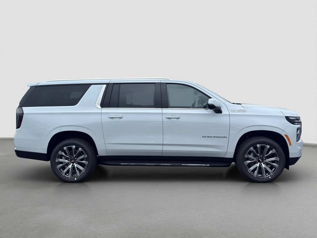New 2026 Polar White Tricoat Chevrolet High Country image 7