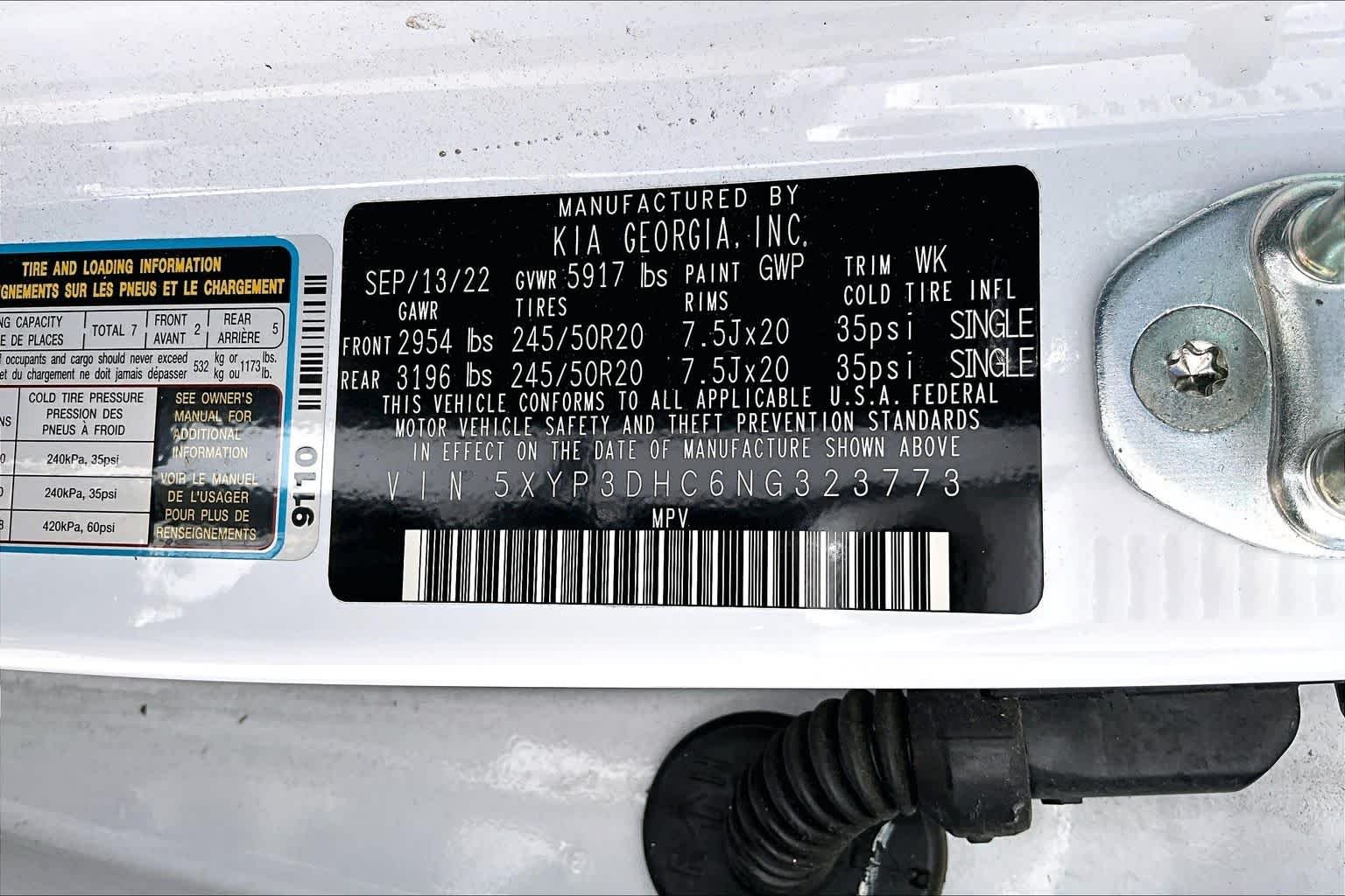 Used 2022 Glacial White Pearl Kia EX image 35