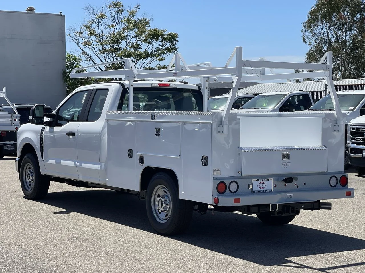 New 2026 Oxford White Ford  image 4