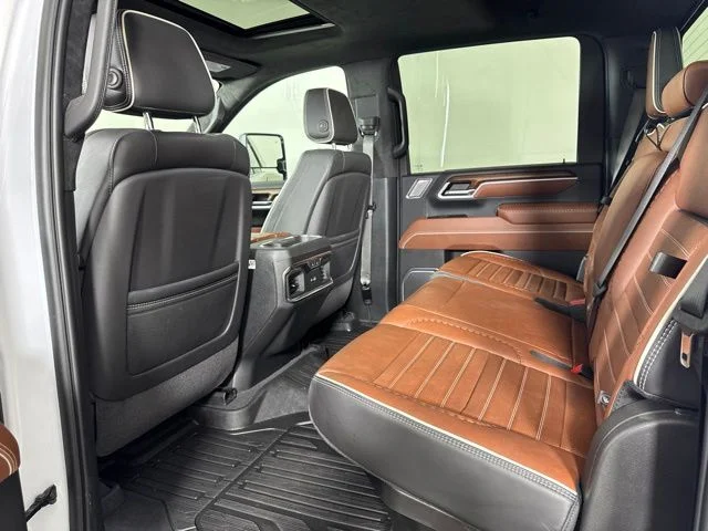 Used 2025 White Frost GMC Denali Ultimate image 12