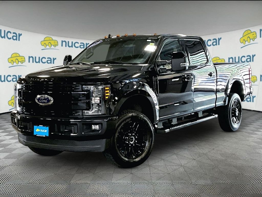 Used 2019 Black Ford Lariat image 3