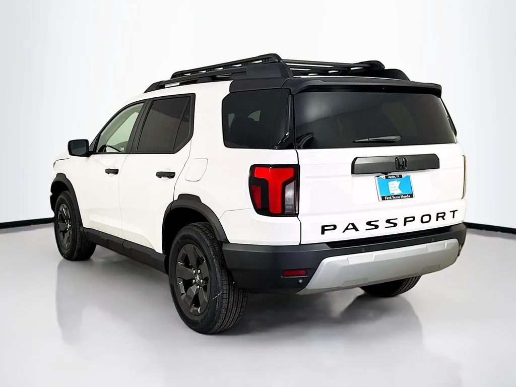 New 2026 Platinum White Pearl Honda RTL image 6