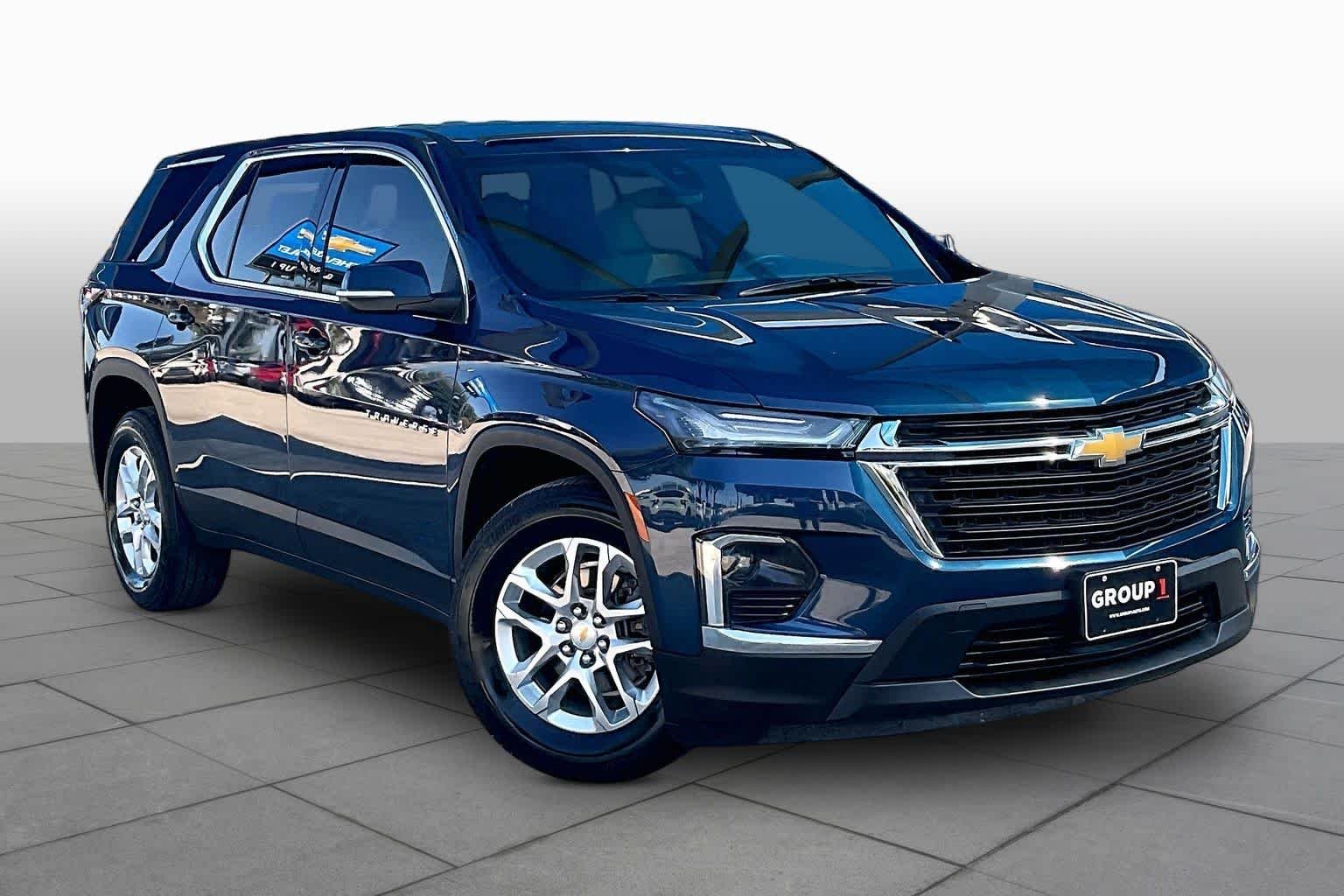 Used 2023 Northsky Blue Metallic Chevrolet LS image 3