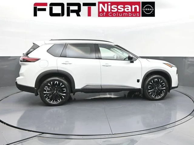New 2026 Everest White Pearl TriCoat Nissan Dark Armor™ image 8