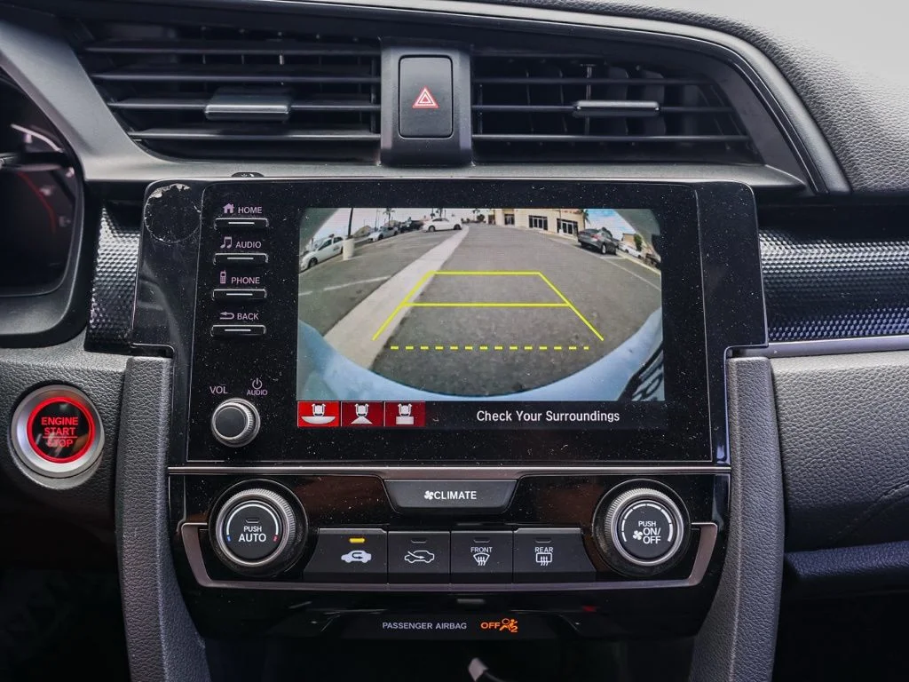 Used 2020  Honda Sport image 28