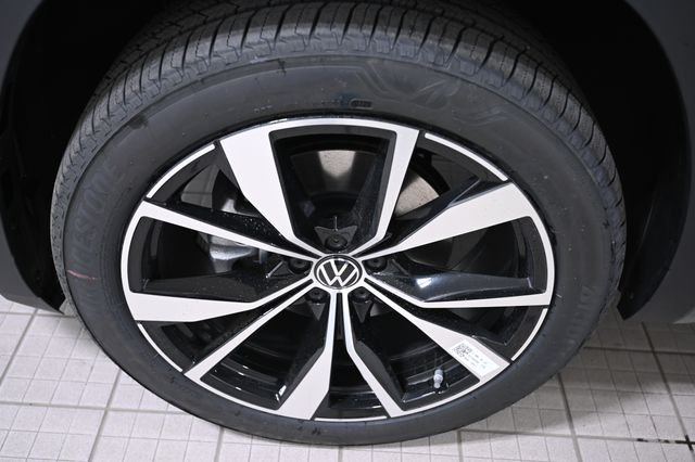 New 2026 Green Volkswagen 2.0T SEL Premium R-Line image 18