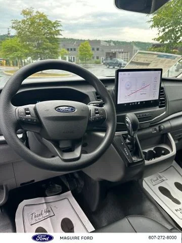 New 2027 Oxford White Ford Cargo Van image 31