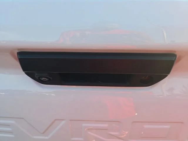 Used 2025 White Chevrolet Trail Boss image 14