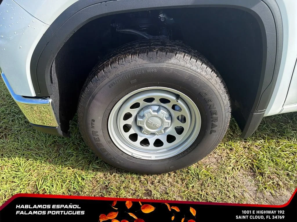 New 2026 Summit White GMC Pro image 10