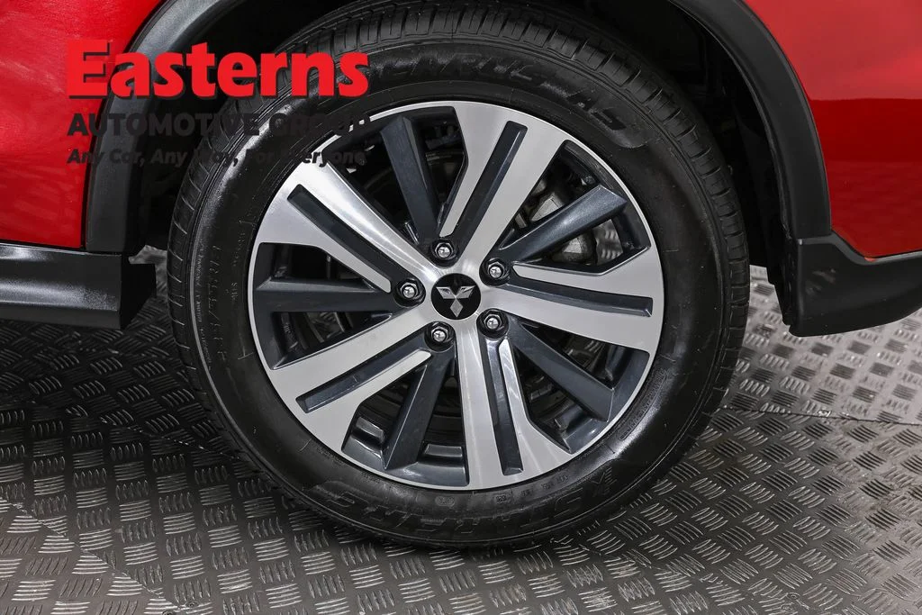 Used 2025 Red Mitsubishi 2.0 SE image 34