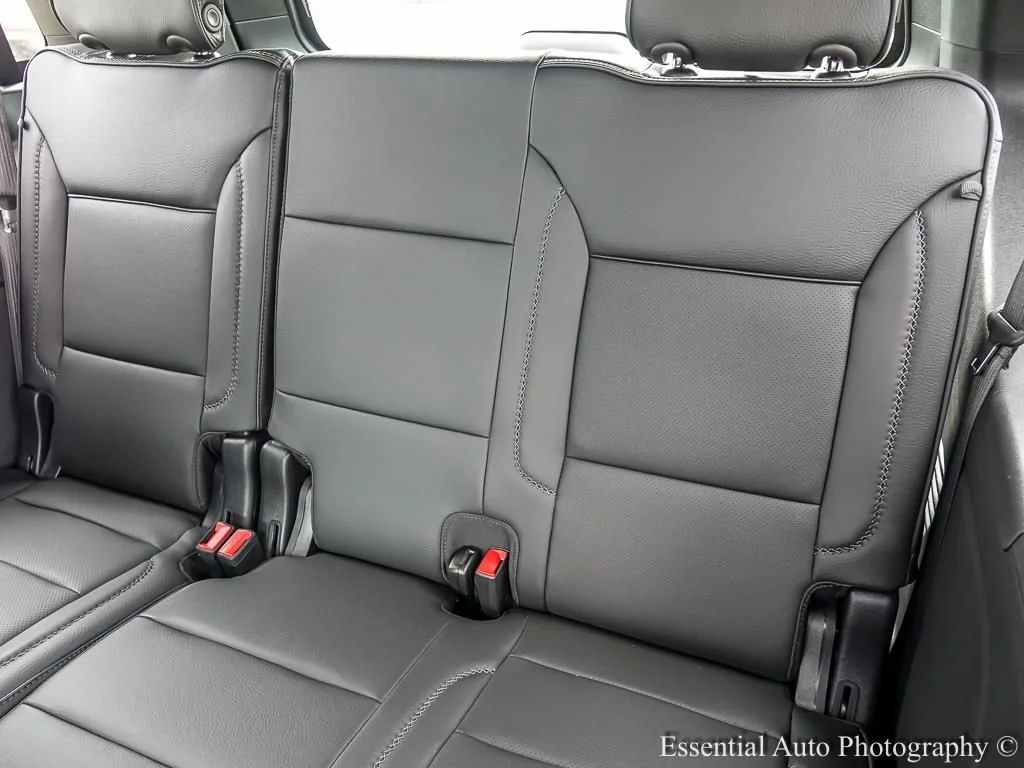 2026 GMC Yukon Denali - Photo 16