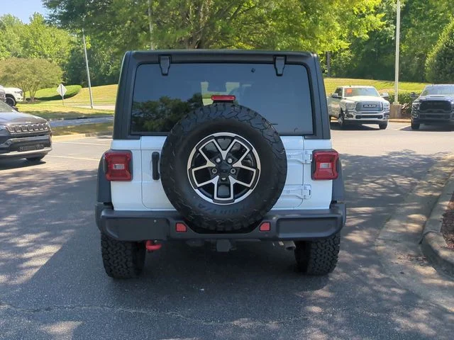 Used 2024 White Jeep Rubicon image 4