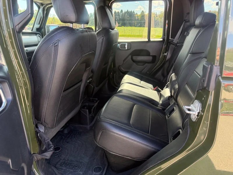 Used 2023 Green Jeep Willys image 4
