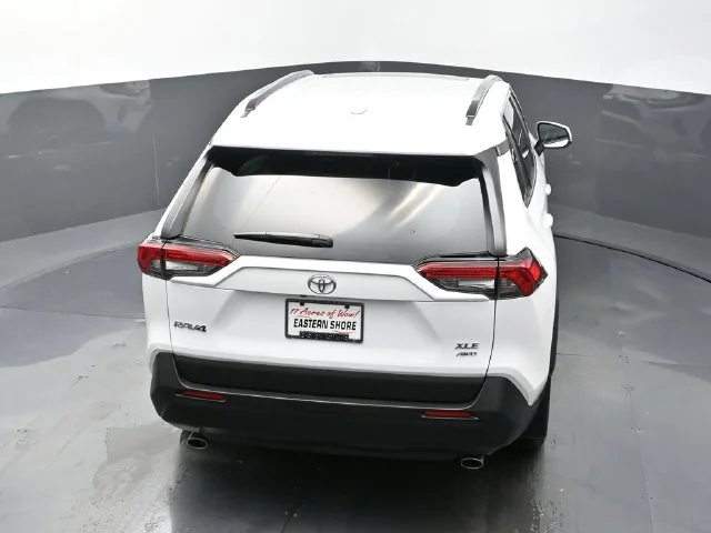 Used 2025 White Toyota XLE image 44