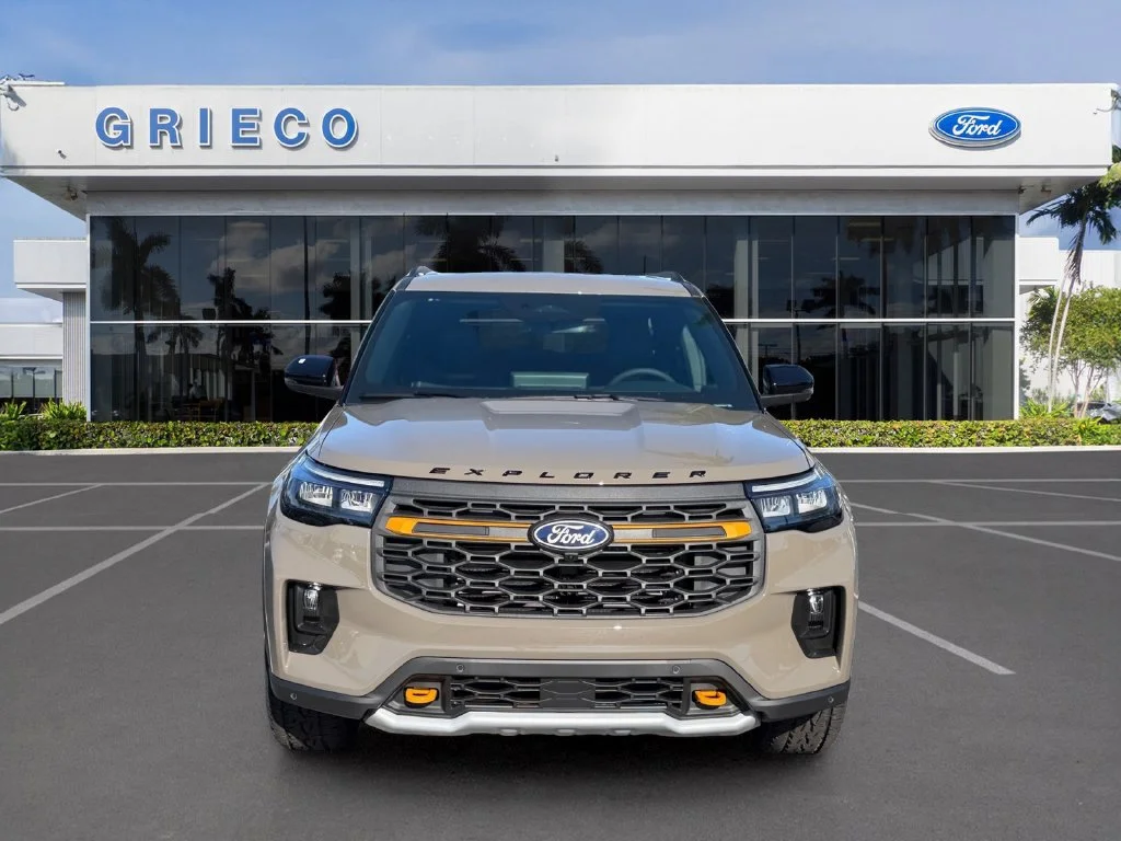 New 2027 Gray Ford Tremor image 2