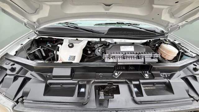 Used 2024 Summit White Chevrolet 1LT image 27