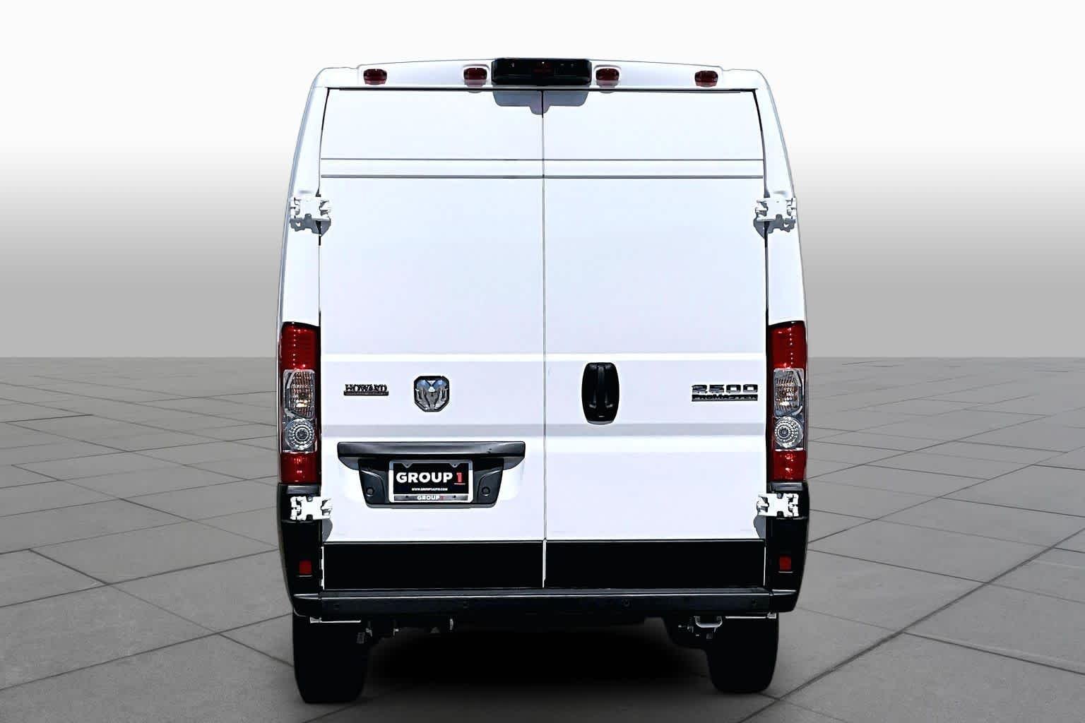 New 2027 Bright White Clearcoat RAM Tradesman image 5