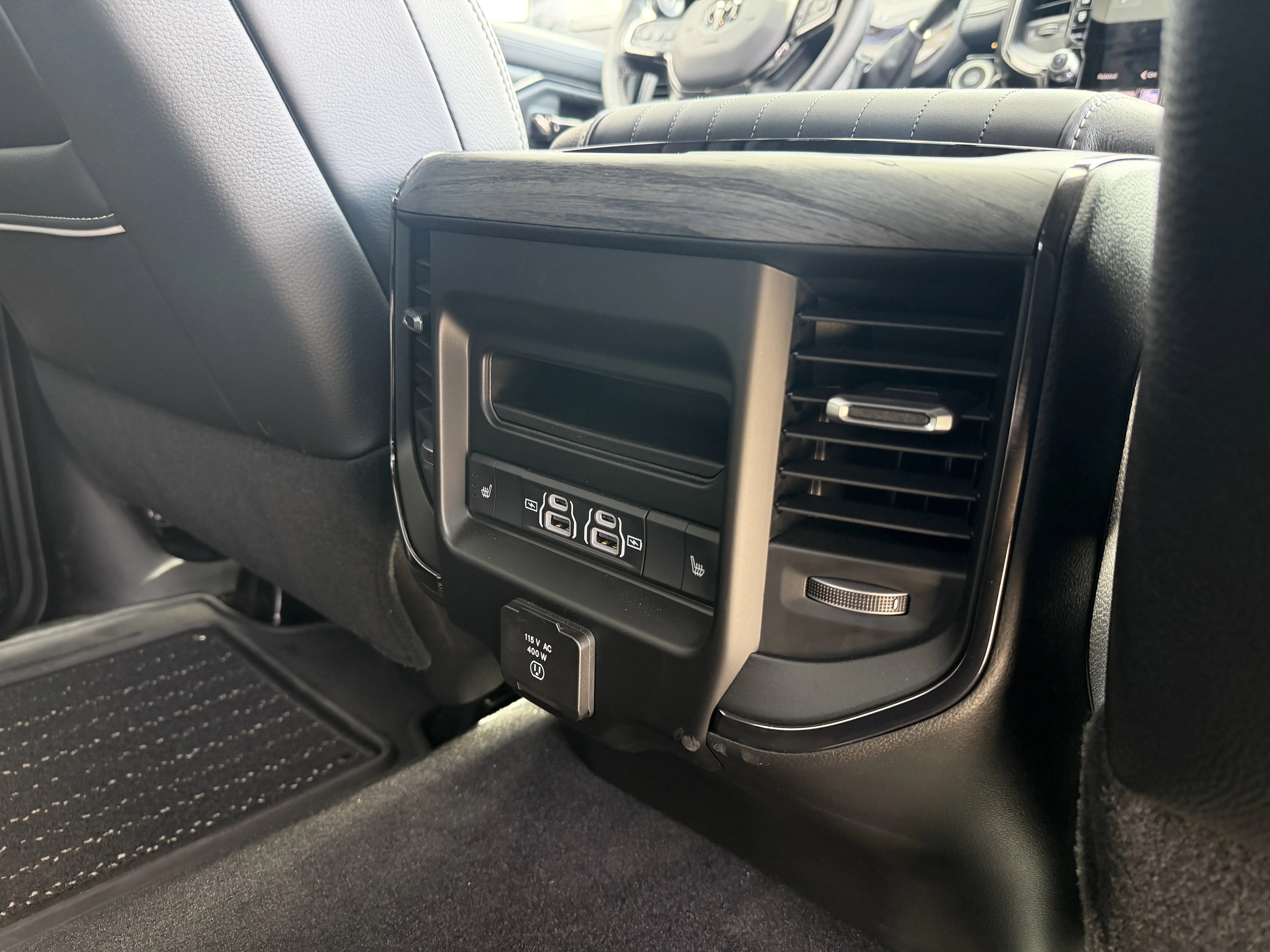 2026 RAM 2500 Limited - Photo 32