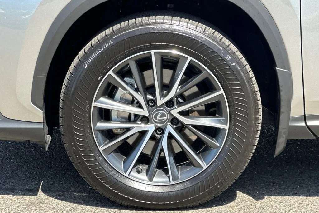 Used 2025 Silver Lexus 350h Premium image 32