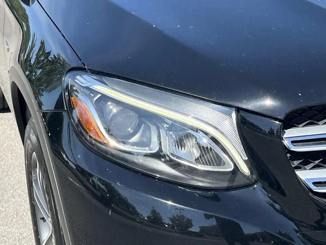 Used 2019 Black Mercedes-Benz GLC 350e image 9