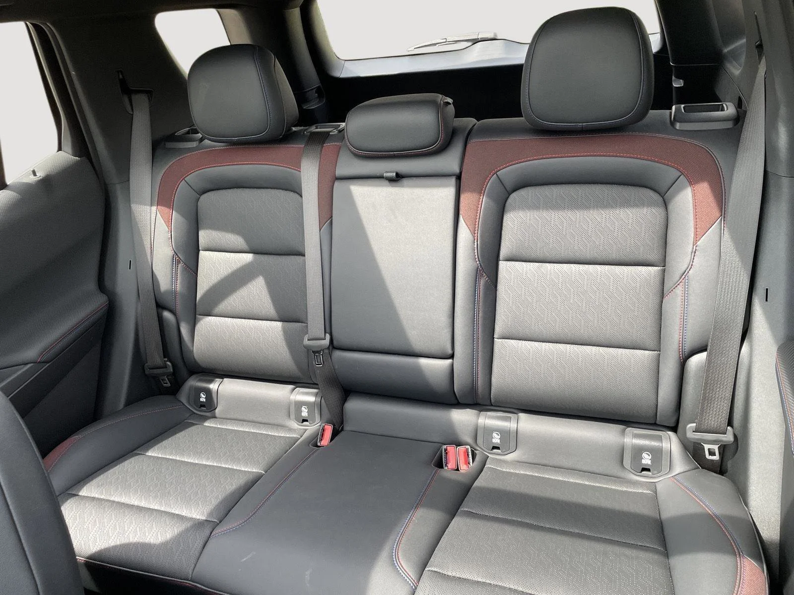 Used 2025 Sterling Gray Metallic Chevrolet AWD RS image 23