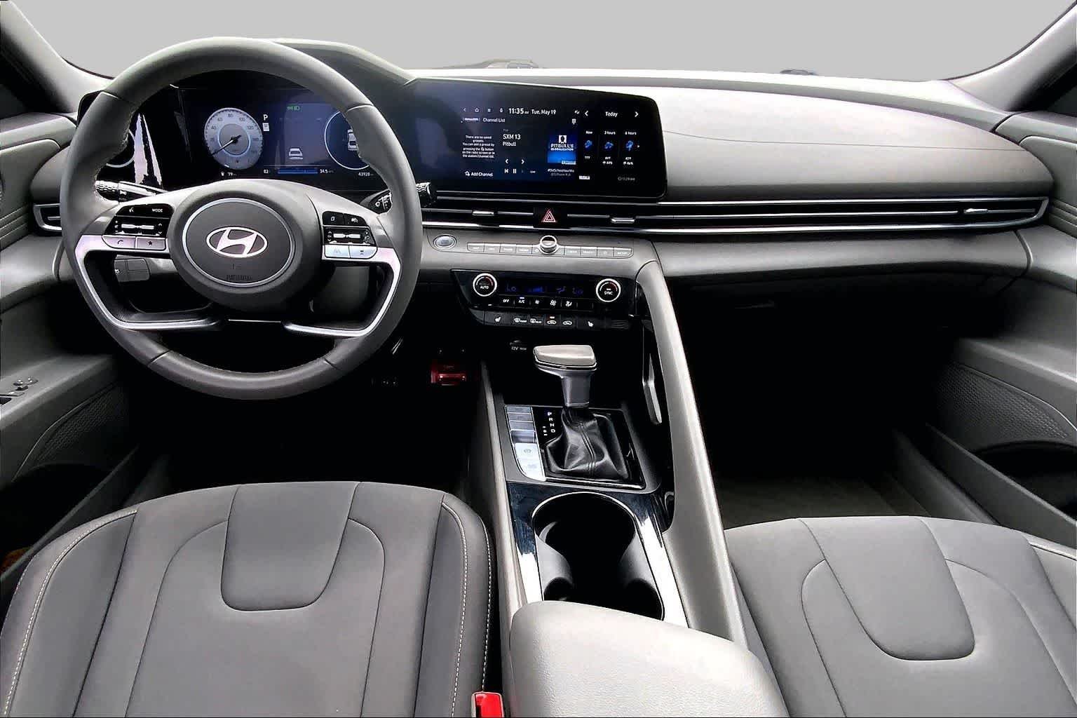 Used 2024 Intense Blue Hyundai SEL image 15