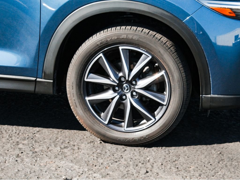 Used 2018 Eternal Blue Mica Mazda Grand Touring image 4
