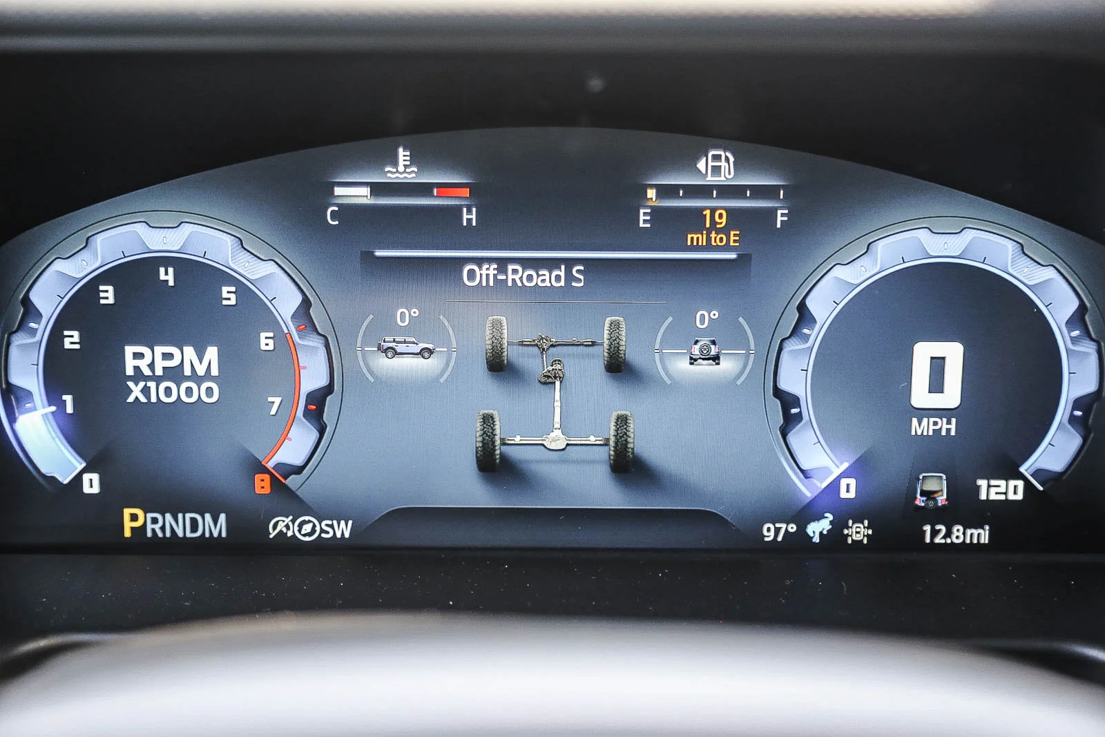 New 2025 Azure Gray Metallic Tri-Coat Ford Badlands® image 24