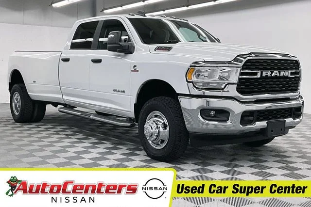 2024 RAM 3500 Big Horn 4X4 Crew Cab LWB's photo