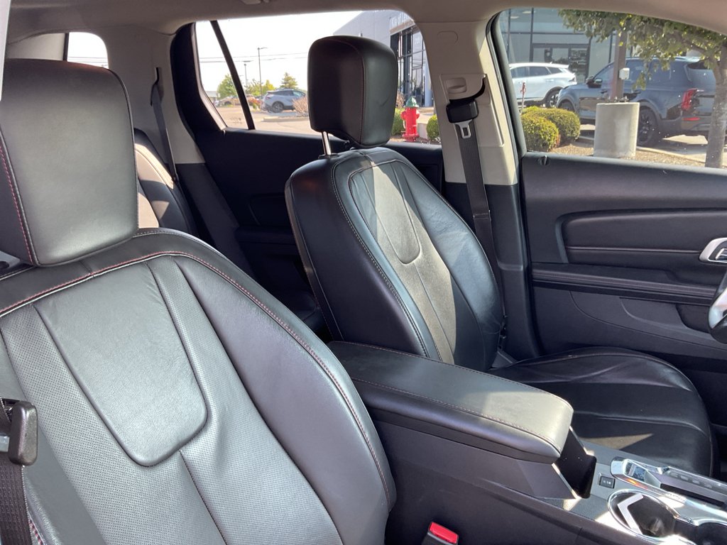 Used 2015 Crystal Red Tintcoat GMC SLT image 12