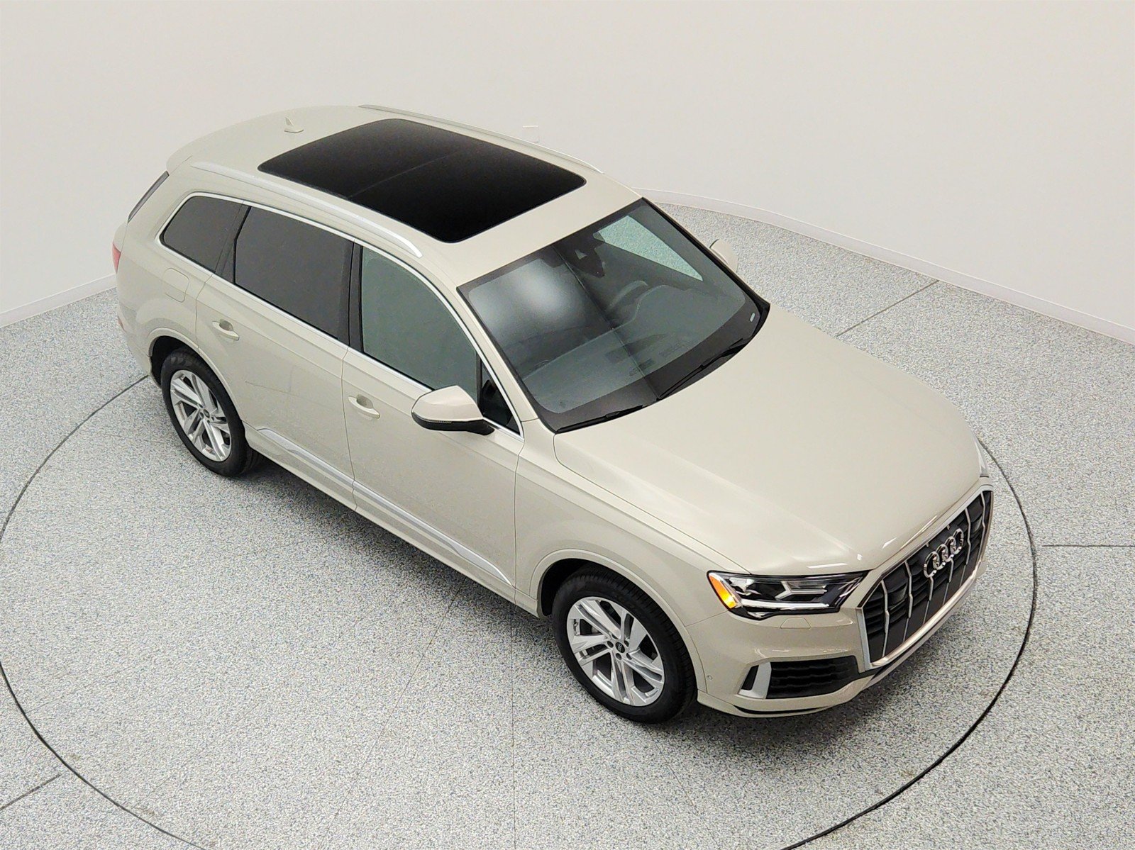 Used 2023 Vicuna Beige Metallic Audi Premium image 24