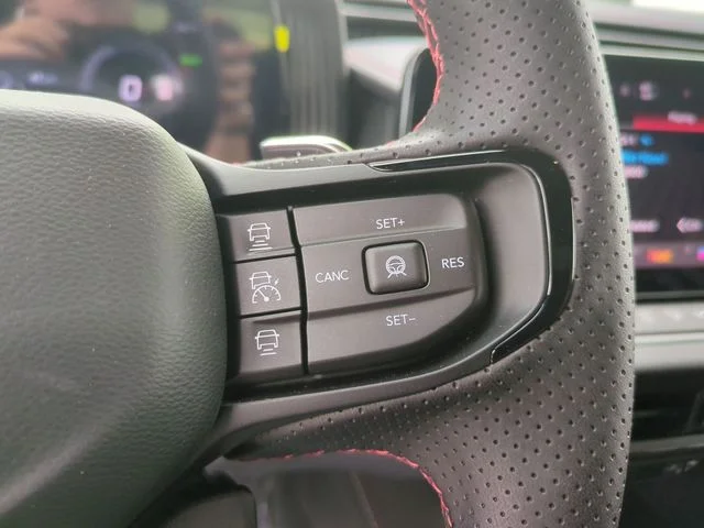 Used 2025 White Dodge R/T image 10