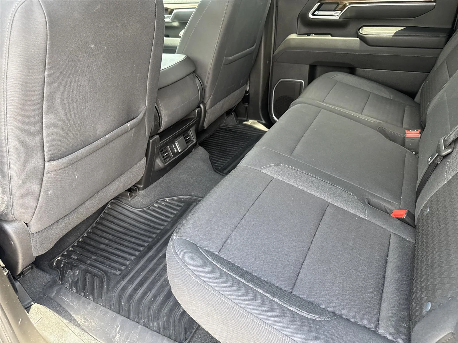 Used 2025 Black Chevrolet LT image 30