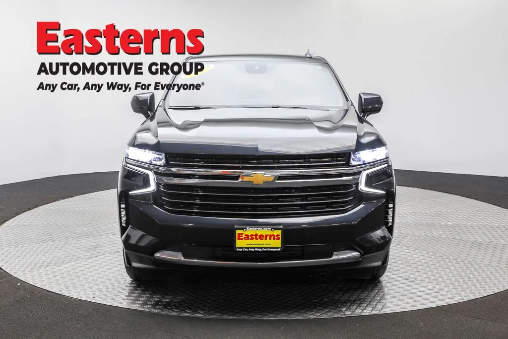 Used 2023 Gray Chevrolet LT image 2