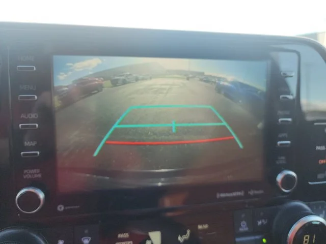 Used 2021 Black Toyota XLE image 22