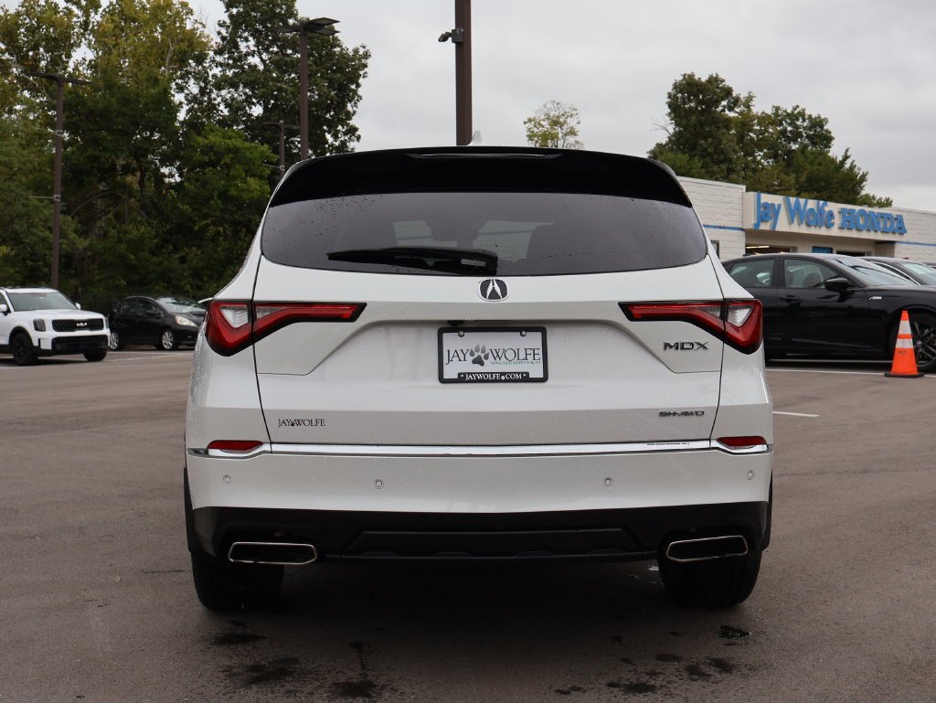 Used 2024  Acura Technology image 6
