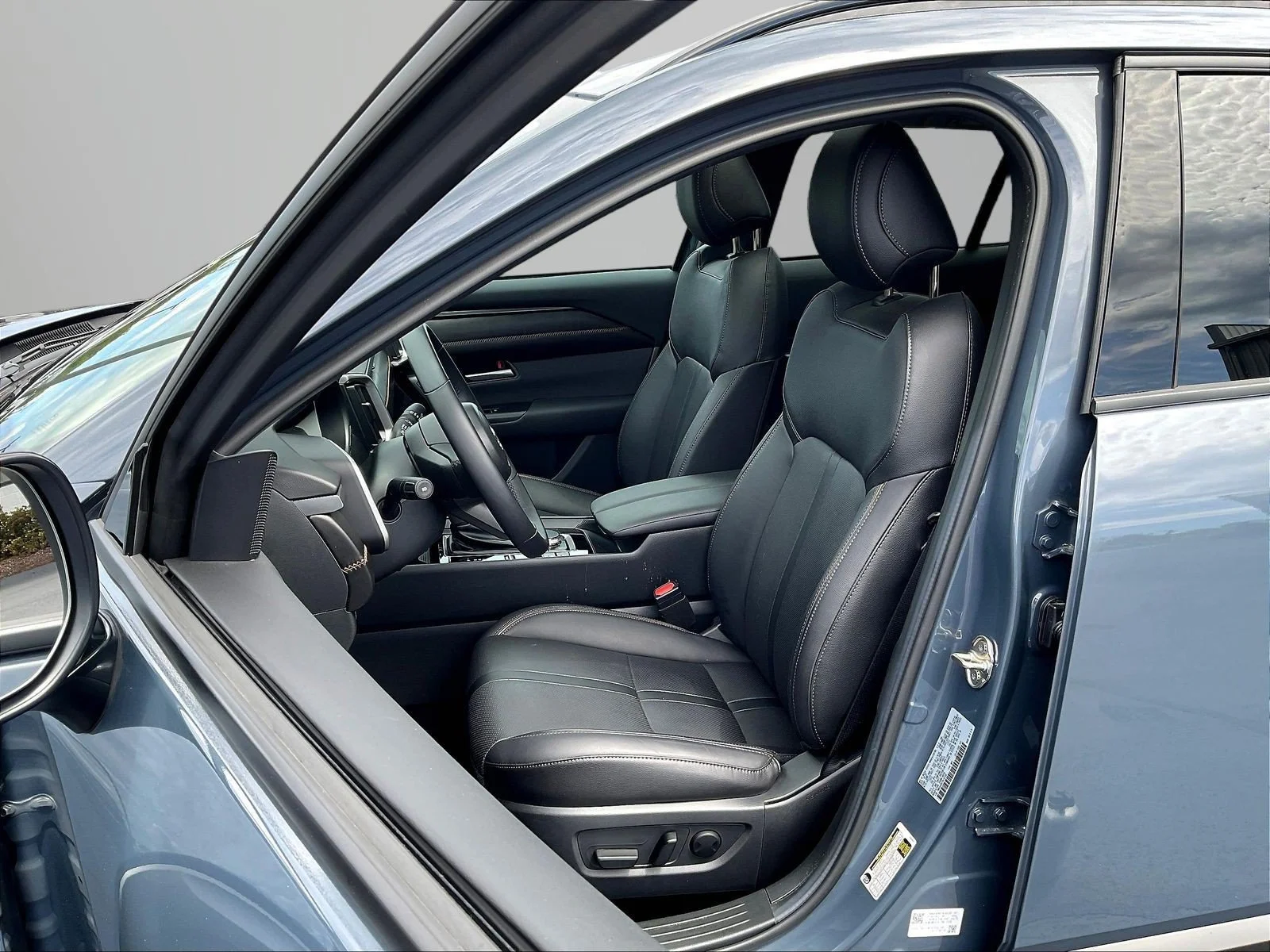 Certified Used 2026 Polymetal Gray Metallic Mazda Premium image 22