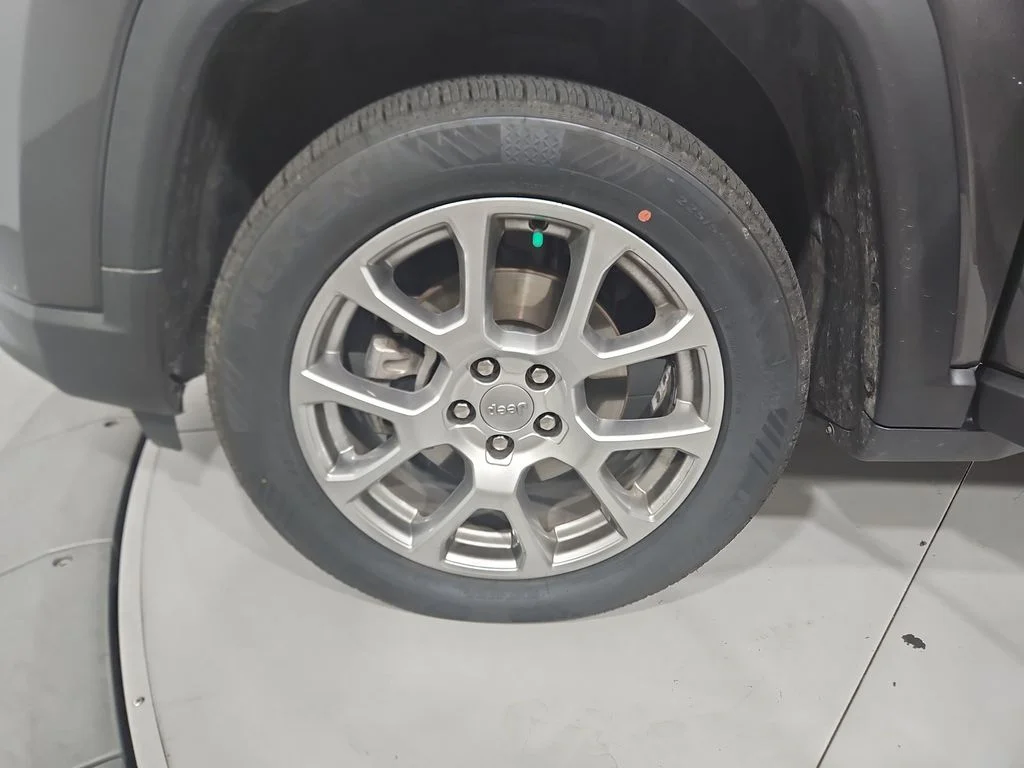 2022 Jeep Compass Latitude Lux - Photo 26