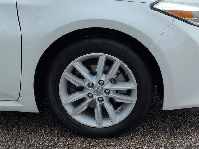 Used 2014 2014 TOYOTA AVALON BASE Toyota XLE Premium image 11