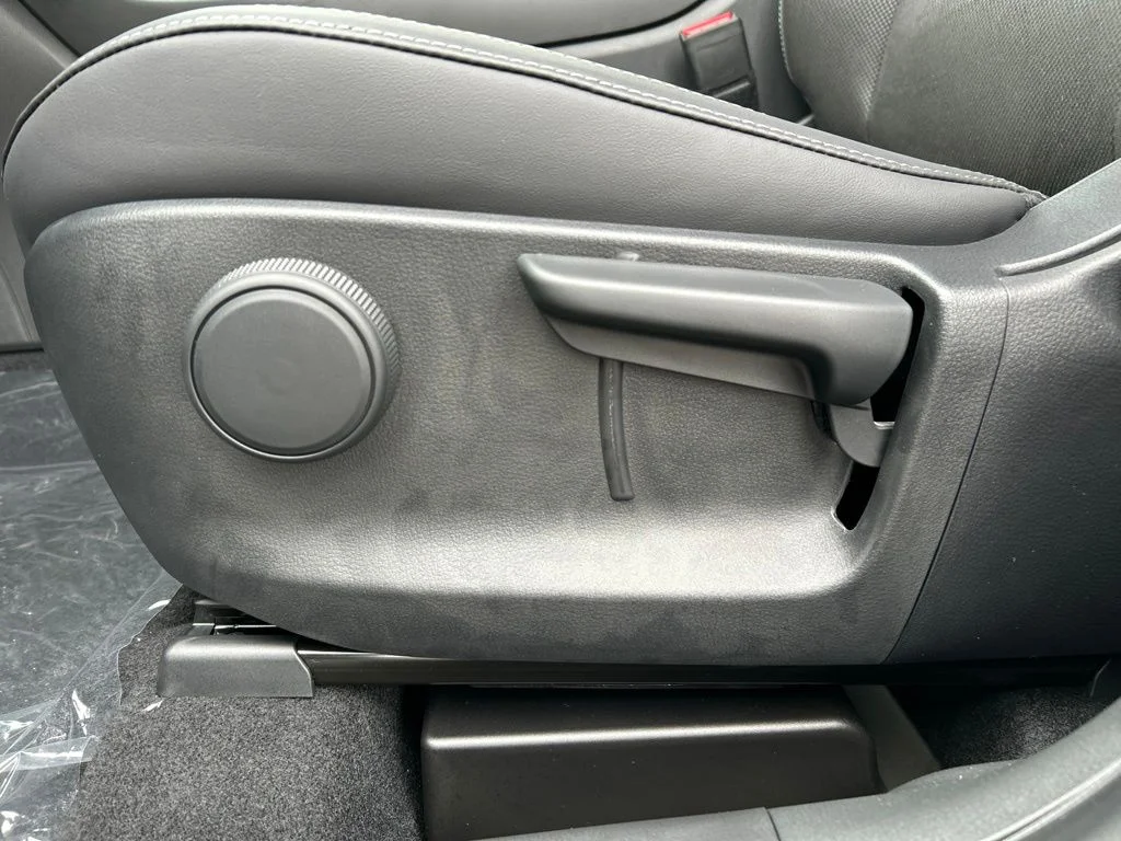 New 2026 Jet Black Mica Mazda 2.5 S Select image 15
