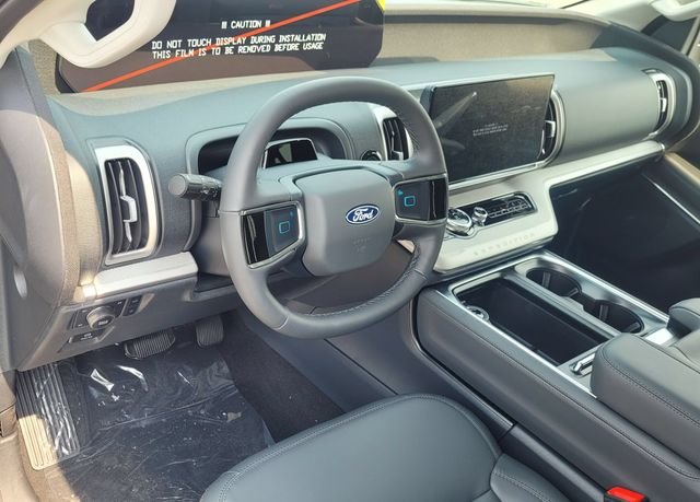 New 2027 Agate Black Metallic Ford Active image 16