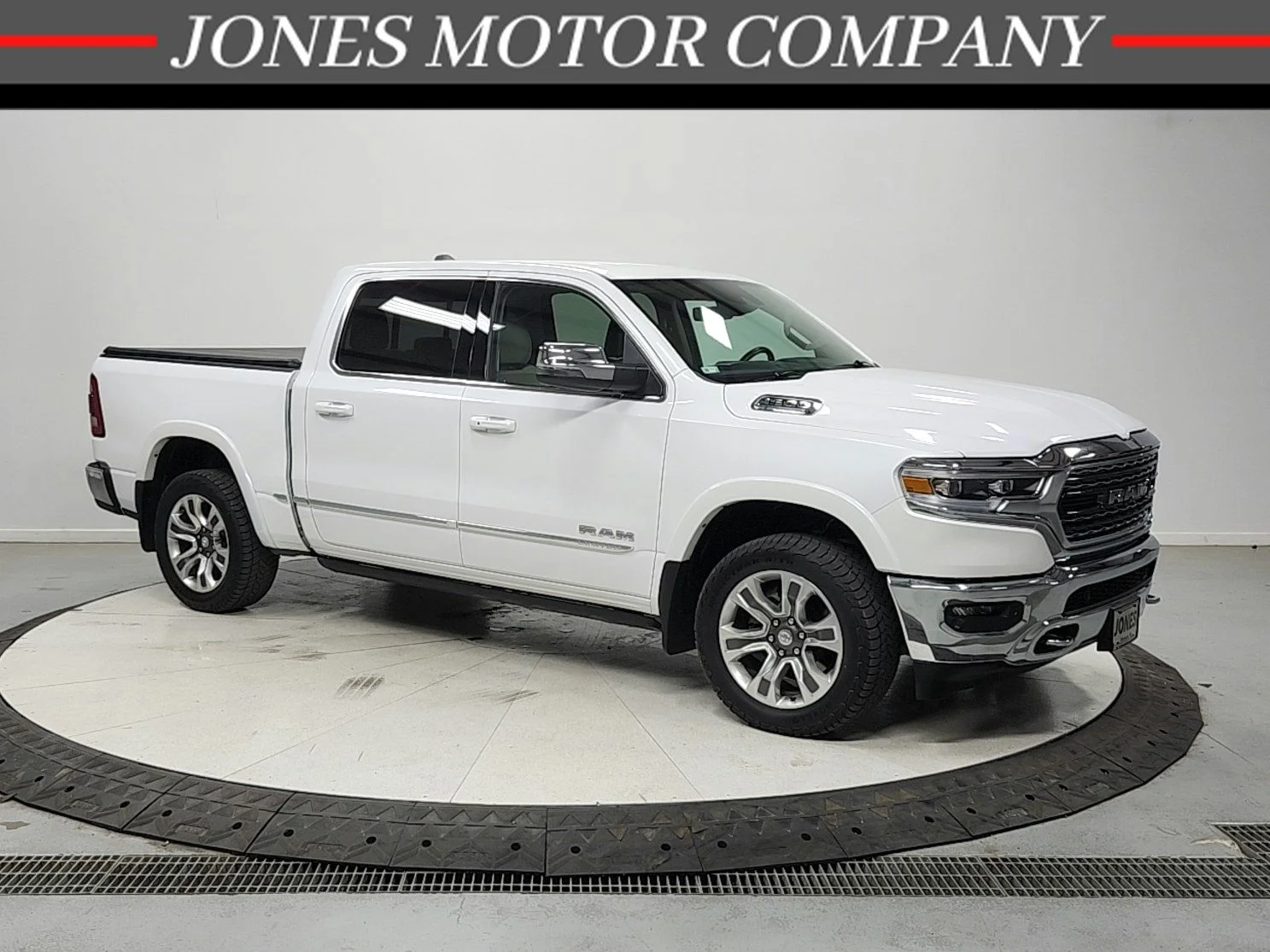 Used 2024 White Ram Limited image 1