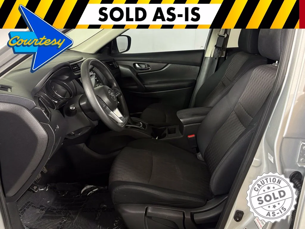 Used 2017 Silver Nissan S image 13