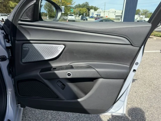New 2025 Grigio Lava Metallic Maserati ~ GRIGIO LAVA / NERO image 23