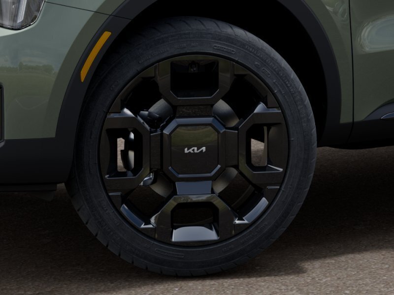 New 2026 Jungle Green Kia X-Line EX AWD image 9